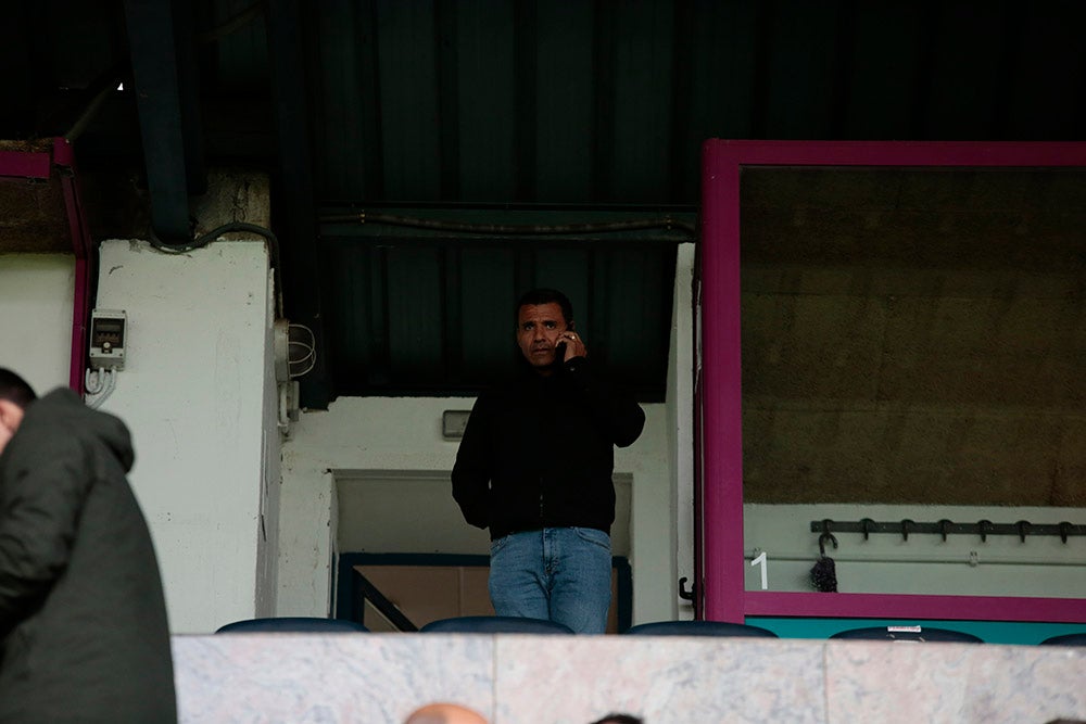 La afición del Salamanca CF UDS sigue sin poder celebrar goles en un Helmántico que acabó asistiendo a la celebración de los seguidores de la Unión Adarve 