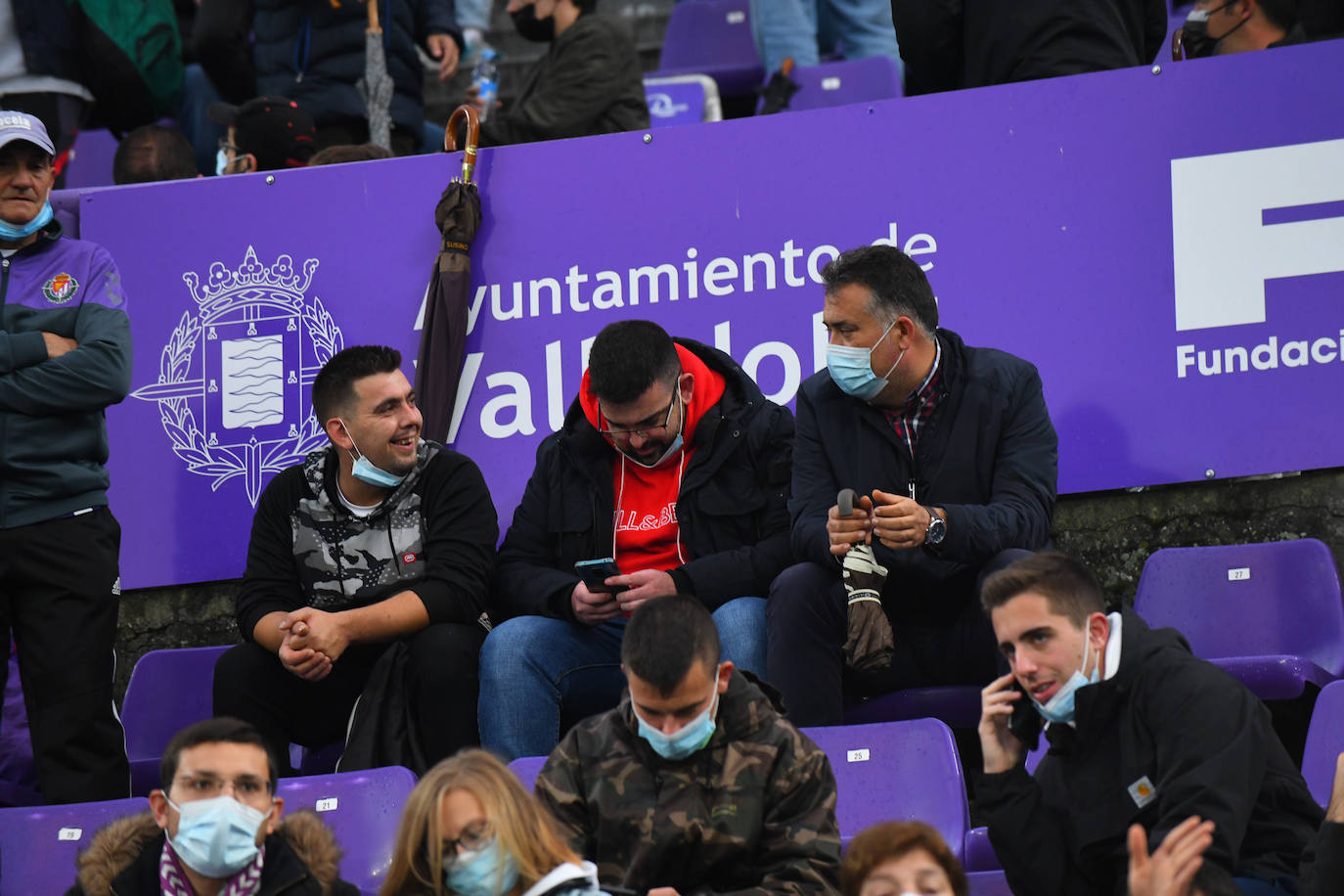 Fotos: Las imágenes de la grada de Zorrilla en el Real Valladolid-Eibar
