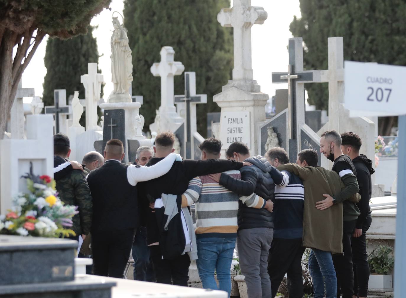 Día de Todos los Santos en el Cementerio del Carmen de Valladolid.