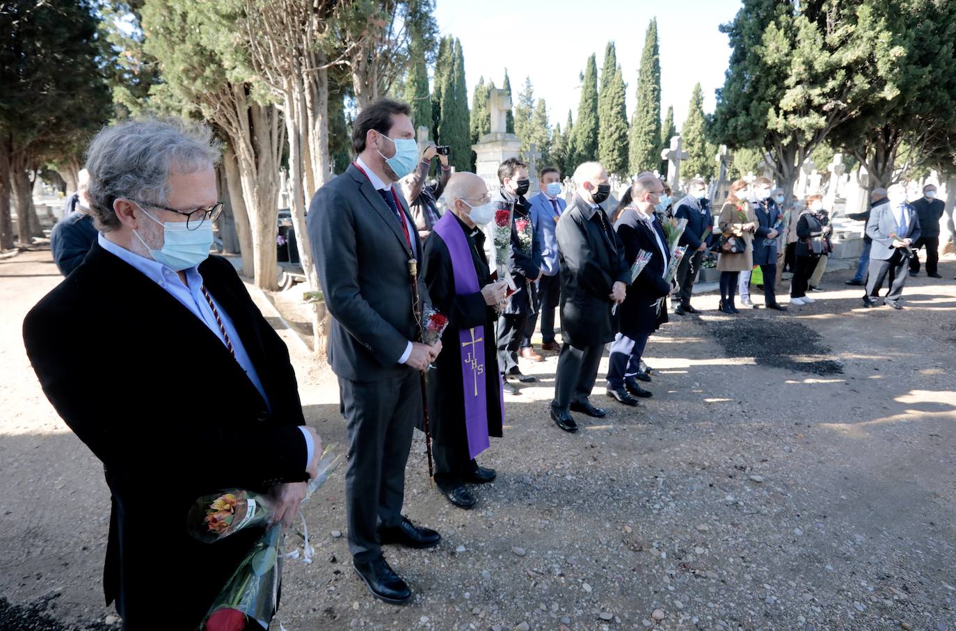 Día de Todos los Santos en el Cementerio del Carmen de Valladolid.