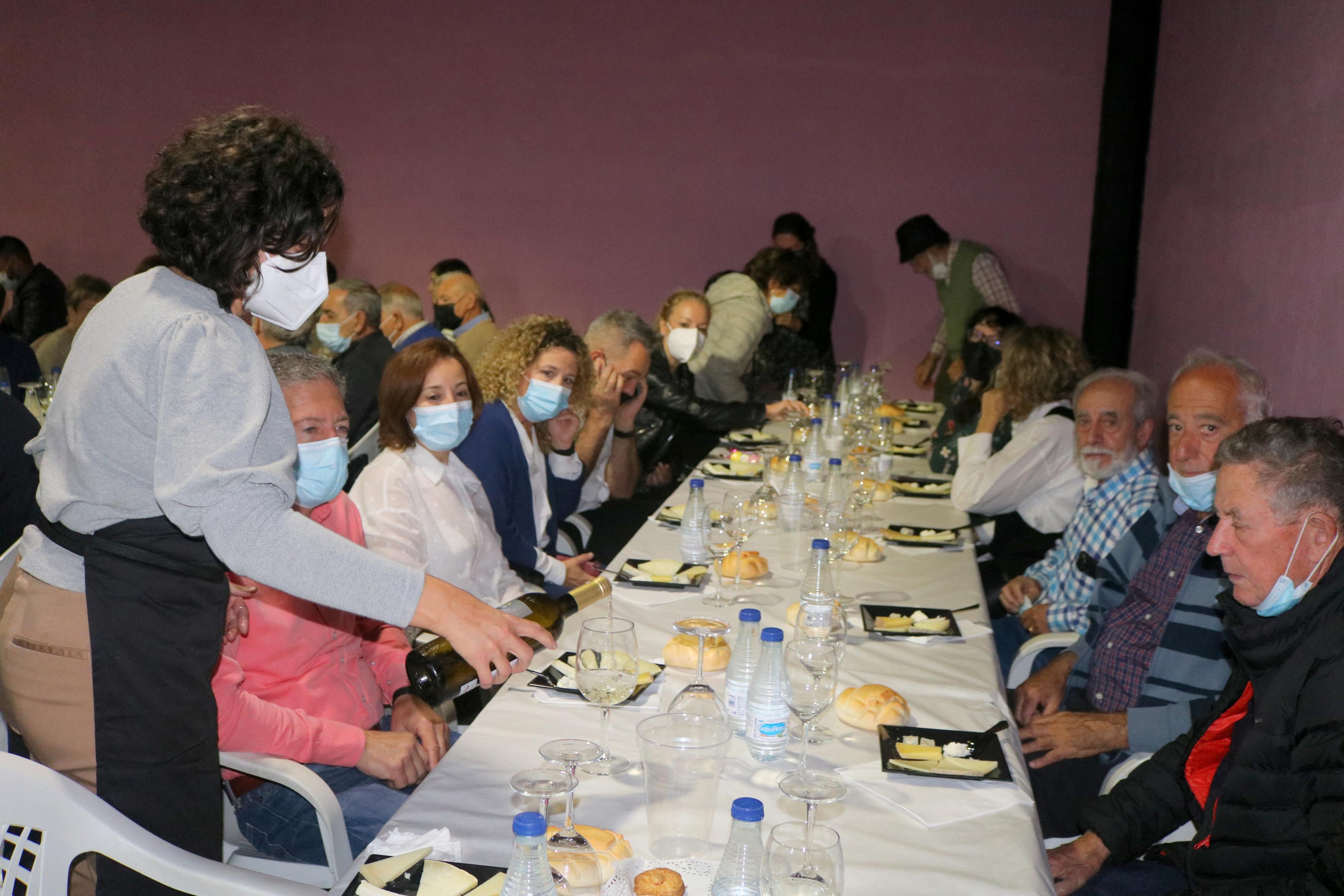 Baltanás disfrutó de la X Feria del Queso y el Vino con diversos actos durante toda la jornada