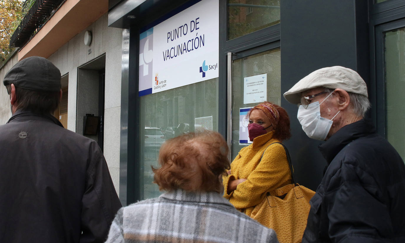 Terce dosis de la vacuna contra la Covid en Segovia 