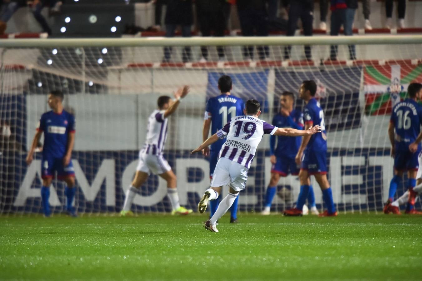 Fotos: Derrota del Real Valladolid ante el Amorebieta (4-1)