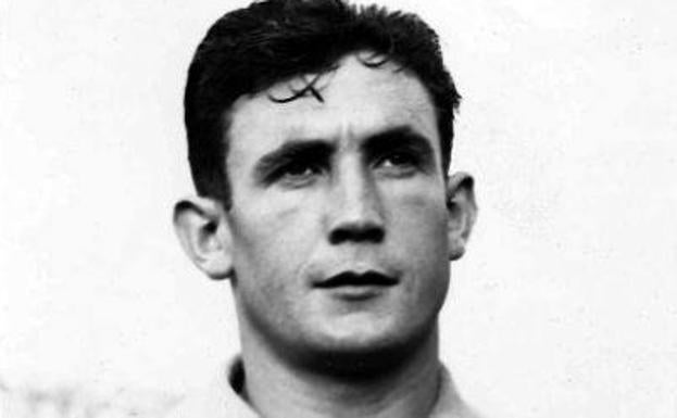 Carmelo Cedrún en su época dorada como portero del Athlétic de Bilbao.