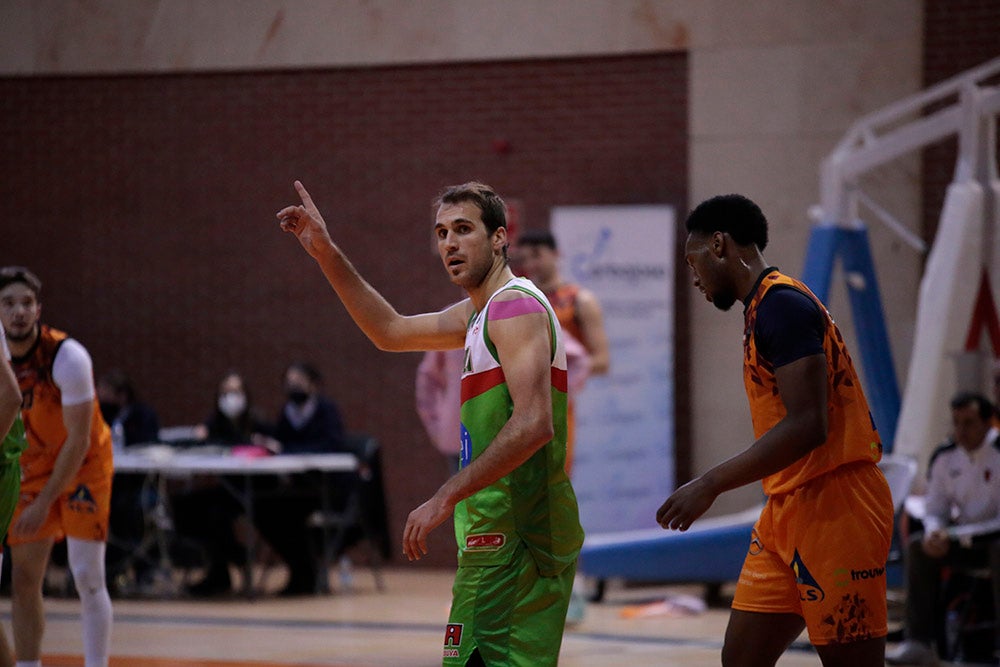 Otra vez la misma película de terror para el Aquimisa Carbajosa (69-82)