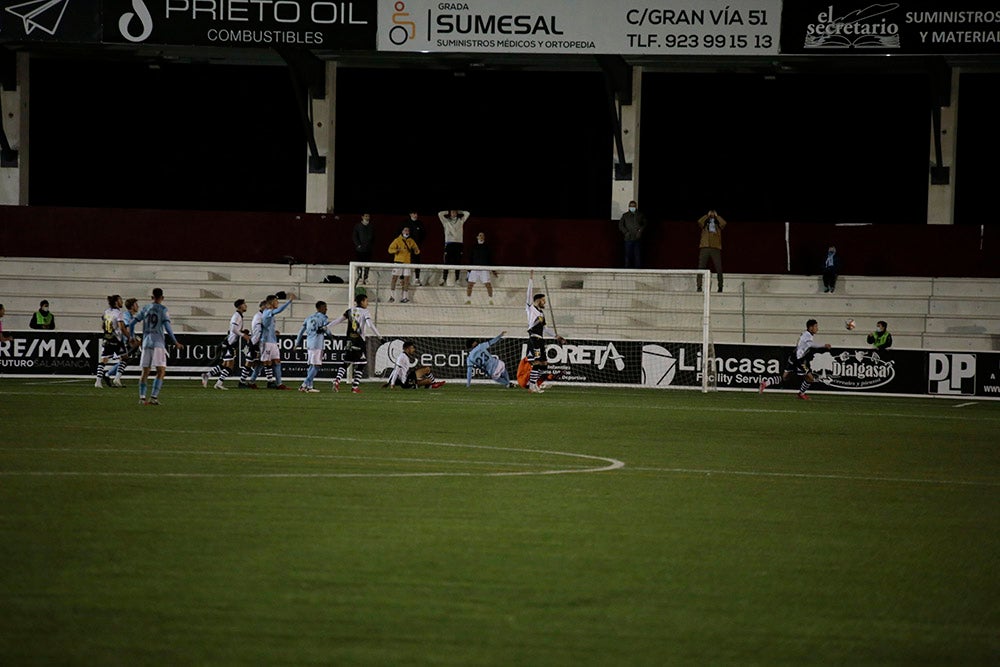 Unionistas y Celta B se reparten los puntos en un partido de plomos fundidos (1-1)