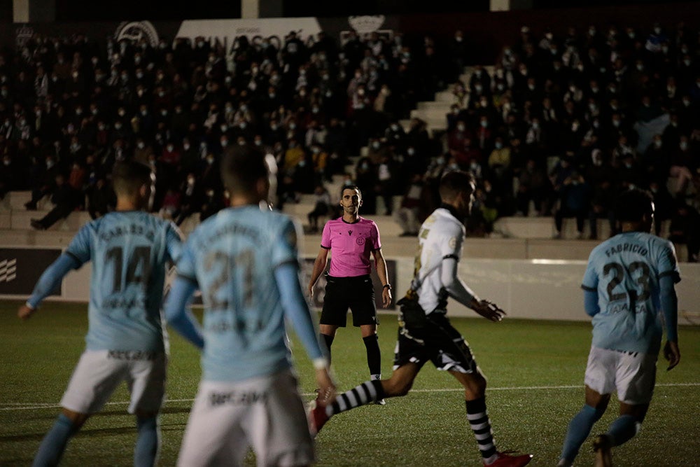 Unionistas y Celta B se reparten los puntos en un partido de plomos fundidos (1-1)