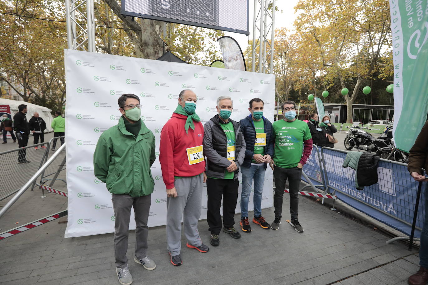 Fotos: Marcha contra el Cáncer en Valladolid (6)