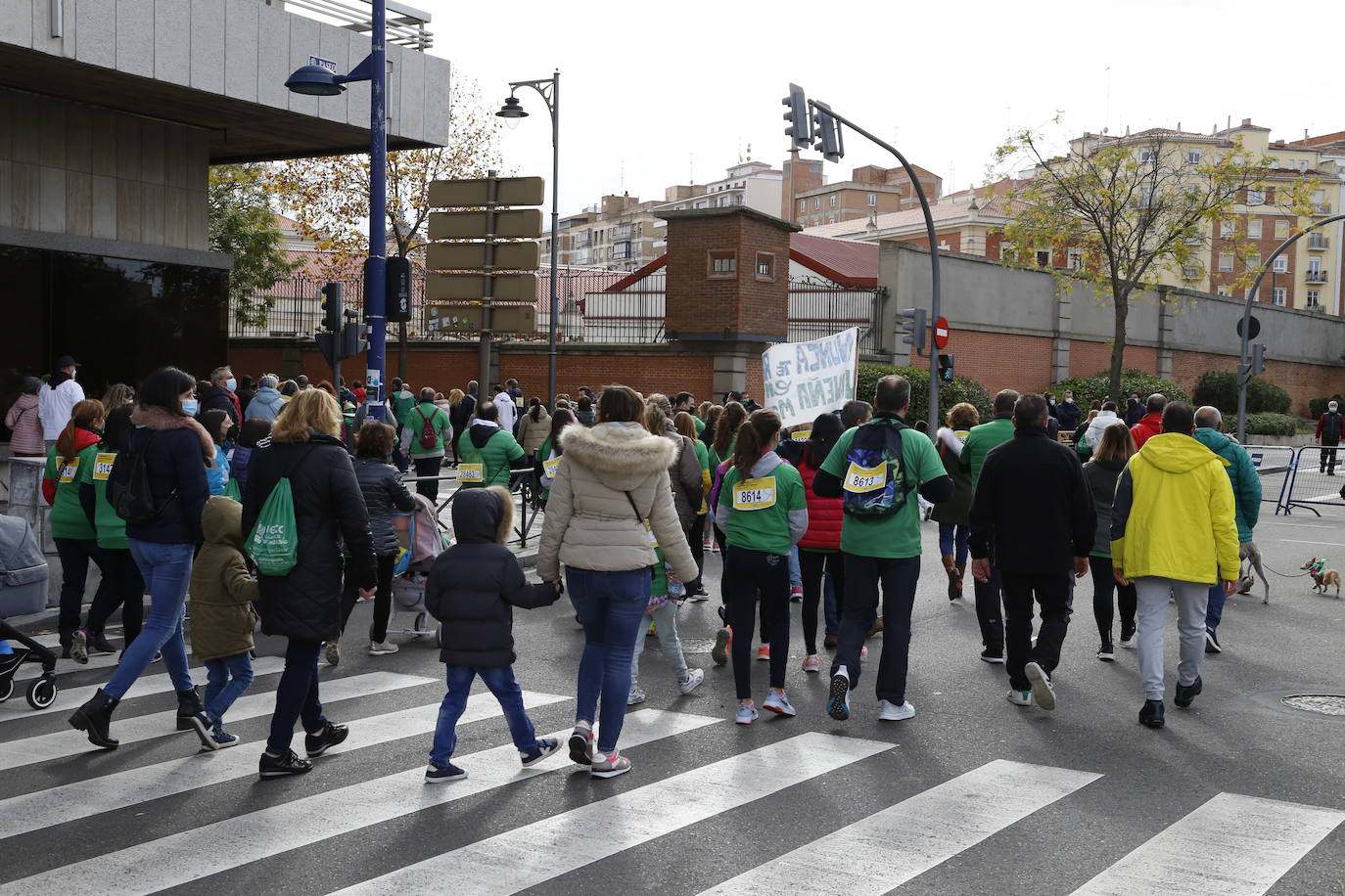 Fotos: Marcha contra el Cáncer en Valladolid (8)