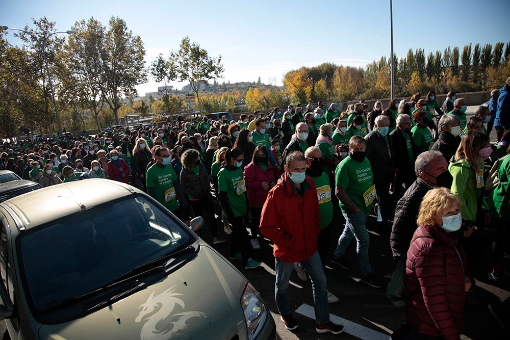 Miles de personas partieron desde el parque Elio Antonio de Nebrija en el regreso de la Marcha Salamanca Contra el Cáncer