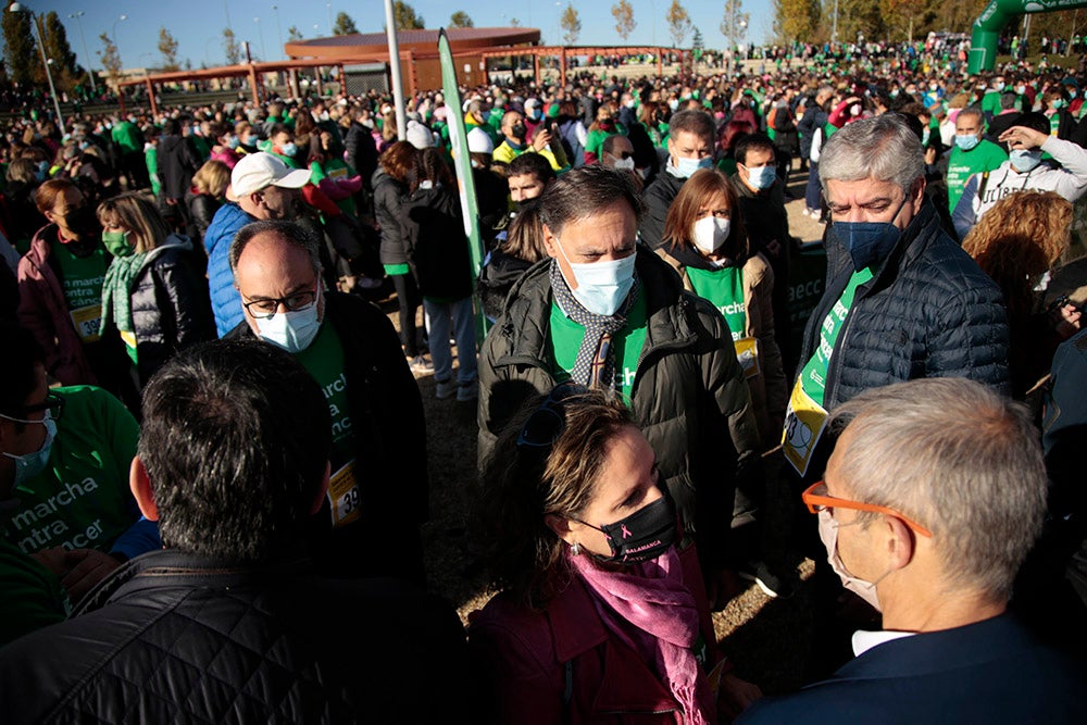 Miles de personas partieron desde el parque Elio Antonio de Nebrija en el regreso de la Marcha Salamanca Contra el Cáncer