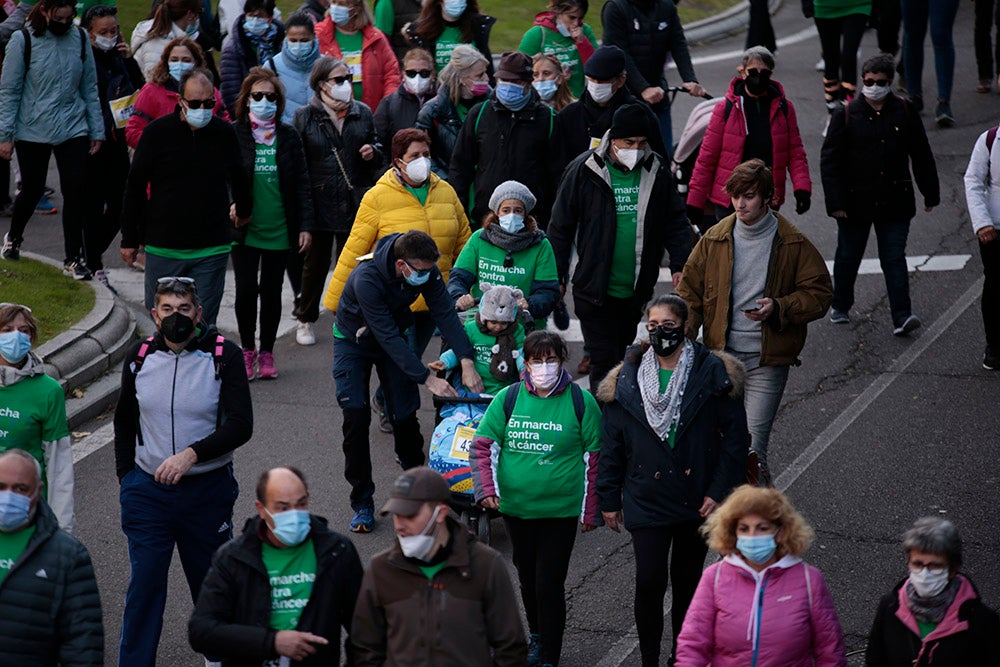 Miles de personas partieron desde el parque Elio Antonio de Nebrija en el regreso de la Marcha Salamanca Contra el Cáncer