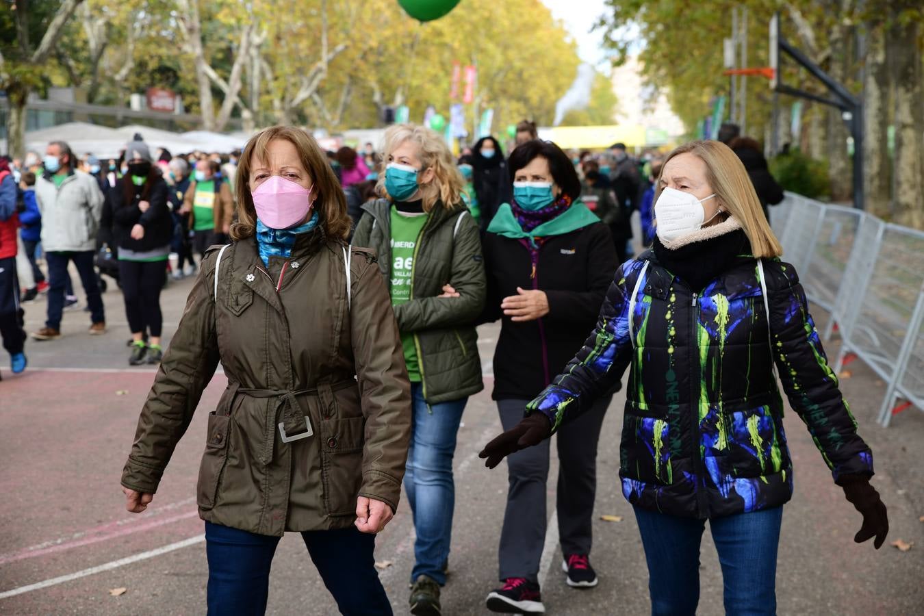 Fotos: Marcha contra el Cáncer en Valladolid (2)