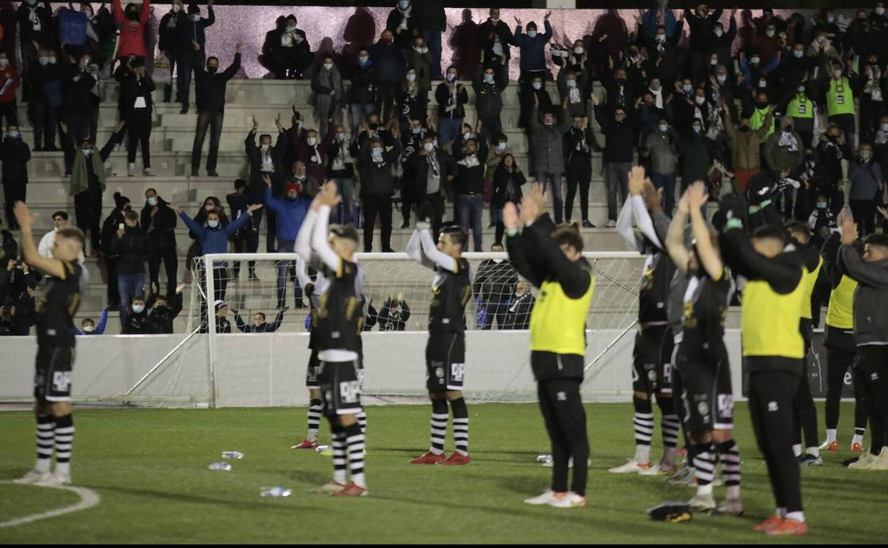 Unionistas cierra la jornada segundo solo por detrás del Deportivo de La Coruña