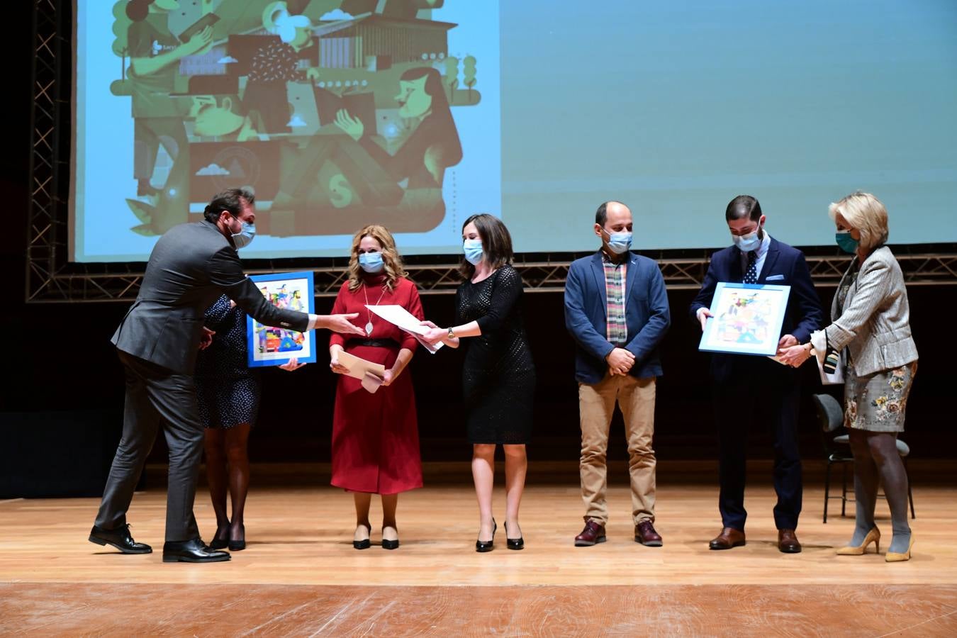 Fotos: Valladolid reconoce la labor de los participantes en la campaña de vacunación frente a la covid