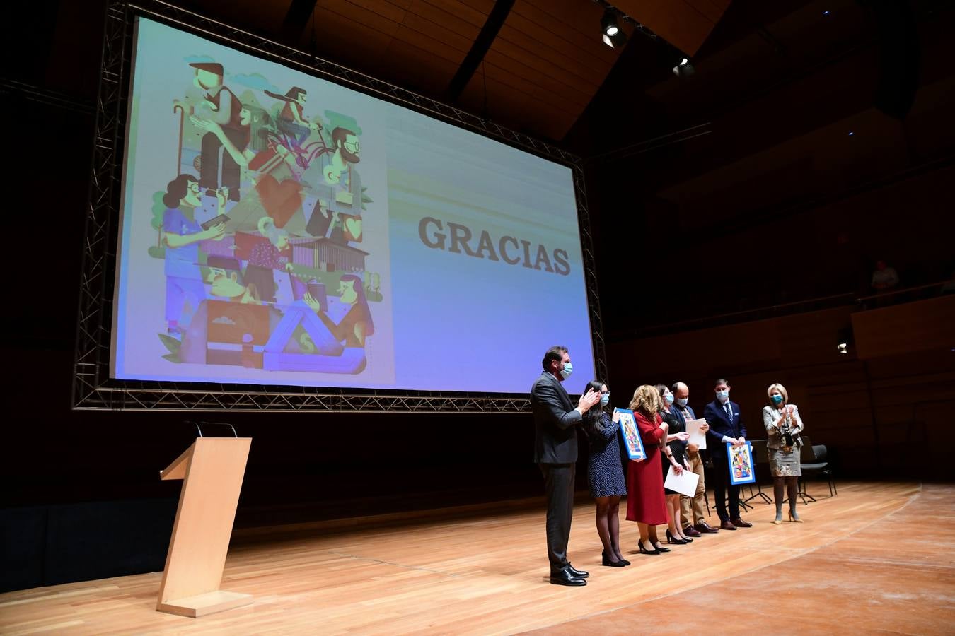 Fotos: Valladolid reconoce la labor de los participantes en la campaña de vacunación frente a la covid