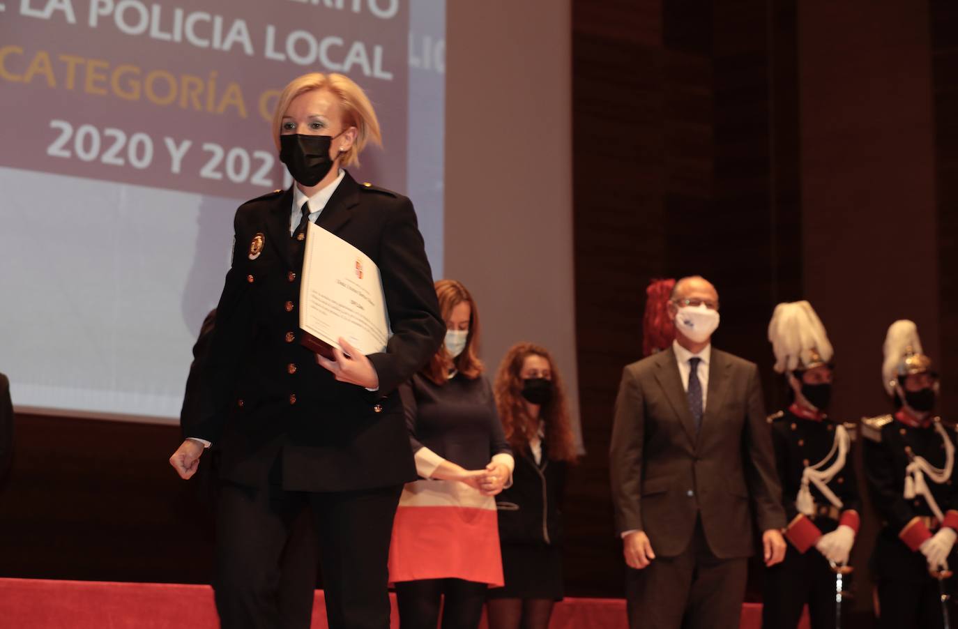 Fotos: Entrega de medallas en el Congreso Autonómico de Coordinación de Policía Local 4/4