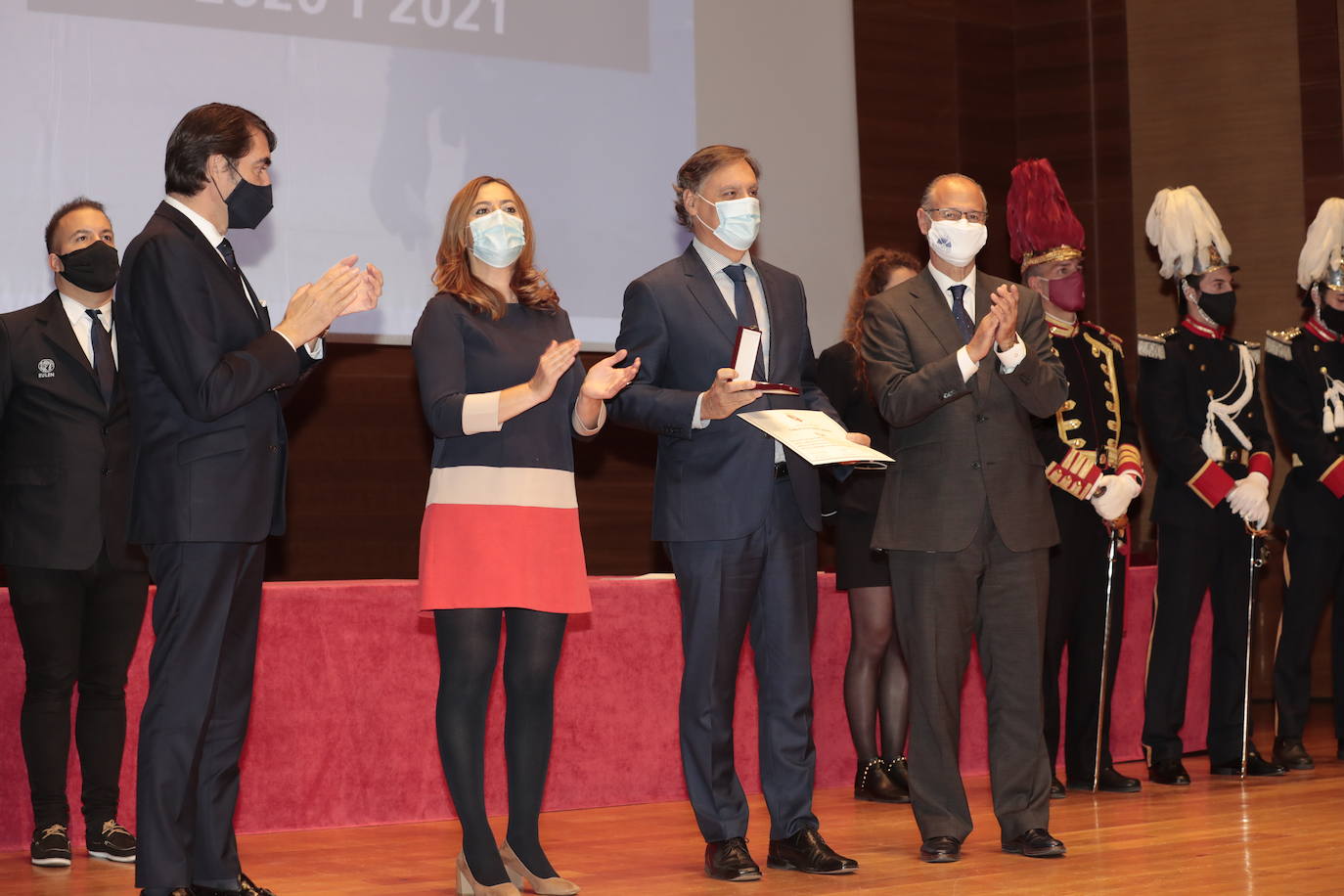 Fotos: Entrega de medallas en el Congreso Autonómico de Coordinación de Policía Local 4/4