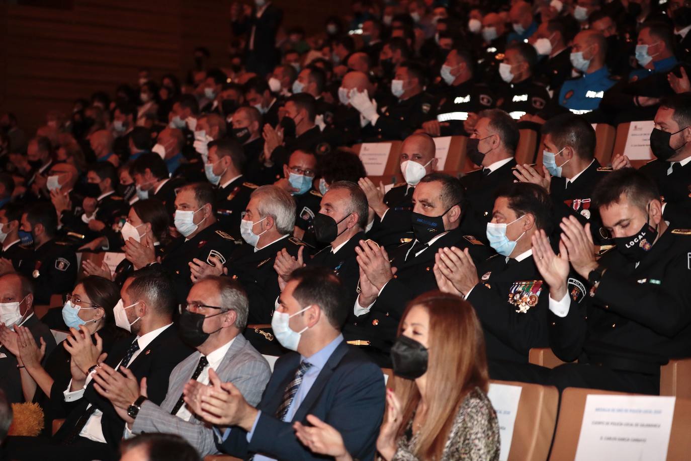 Fotos: Entrega de medallas en el Congreso Autonómico de Coordinación de Policía Local 1/4