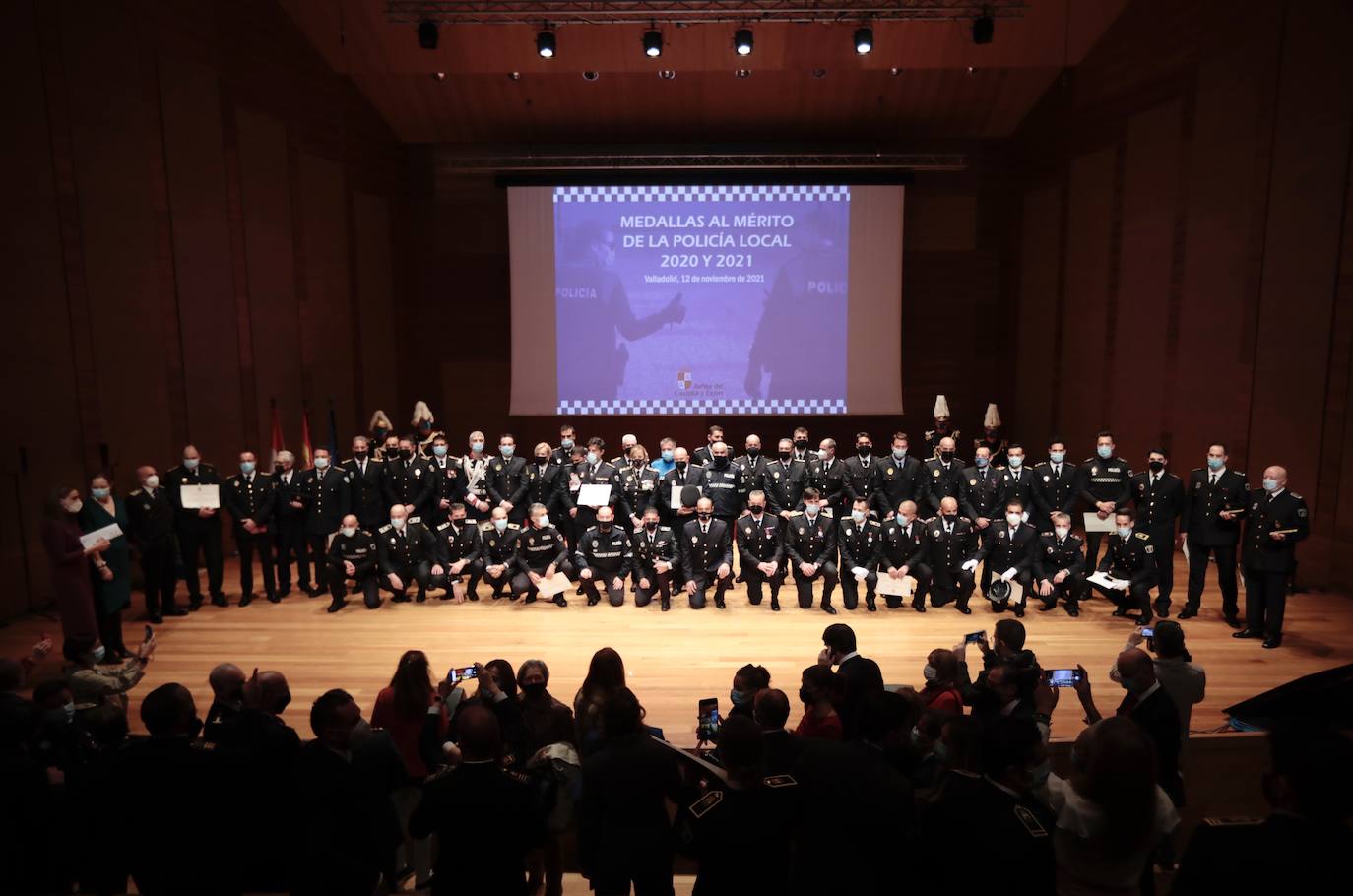 Fotos: Entrega de medallas en el Congreso Autonómico de Coordinación de Policía Local 2/4