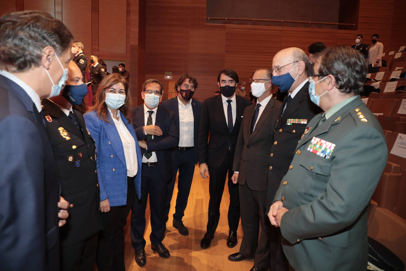 Fotos: Entrega de medallas en el Congreso Autonómico de Coordinación de Policía Local 2/4