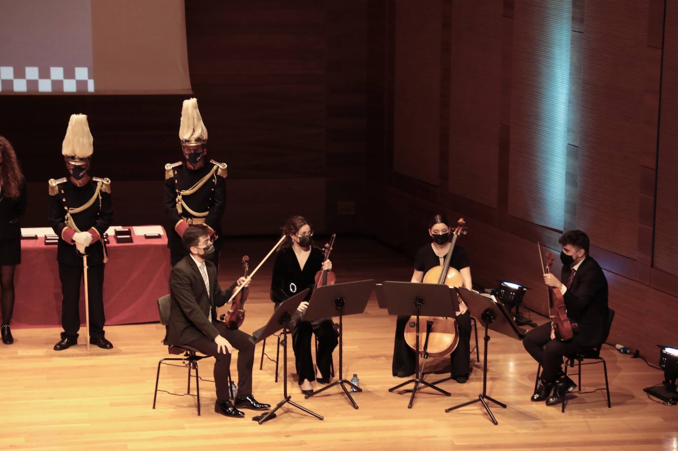 Fotos: Entrega de medallas en el Congreso Autonómico de Coordinación de Policía Local 3/4