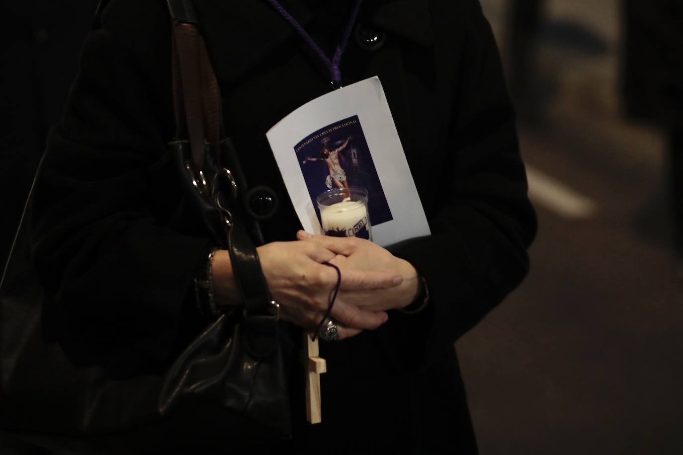 Fotos: La Cofradía de Jesús Nazareno celebra un Via Crucis extraordinario