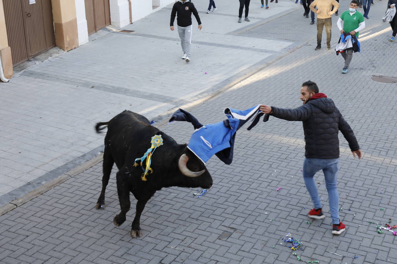 Fotos: Toro del cajón en Traspinedo