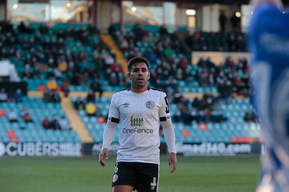 Un desquiciado Salamanca UDS tampoco puede con el Avilés en el Helmántico (0-0)