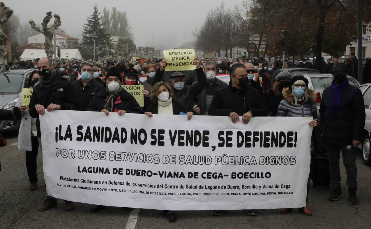 Concentración por la calles de Laguna de Duero.