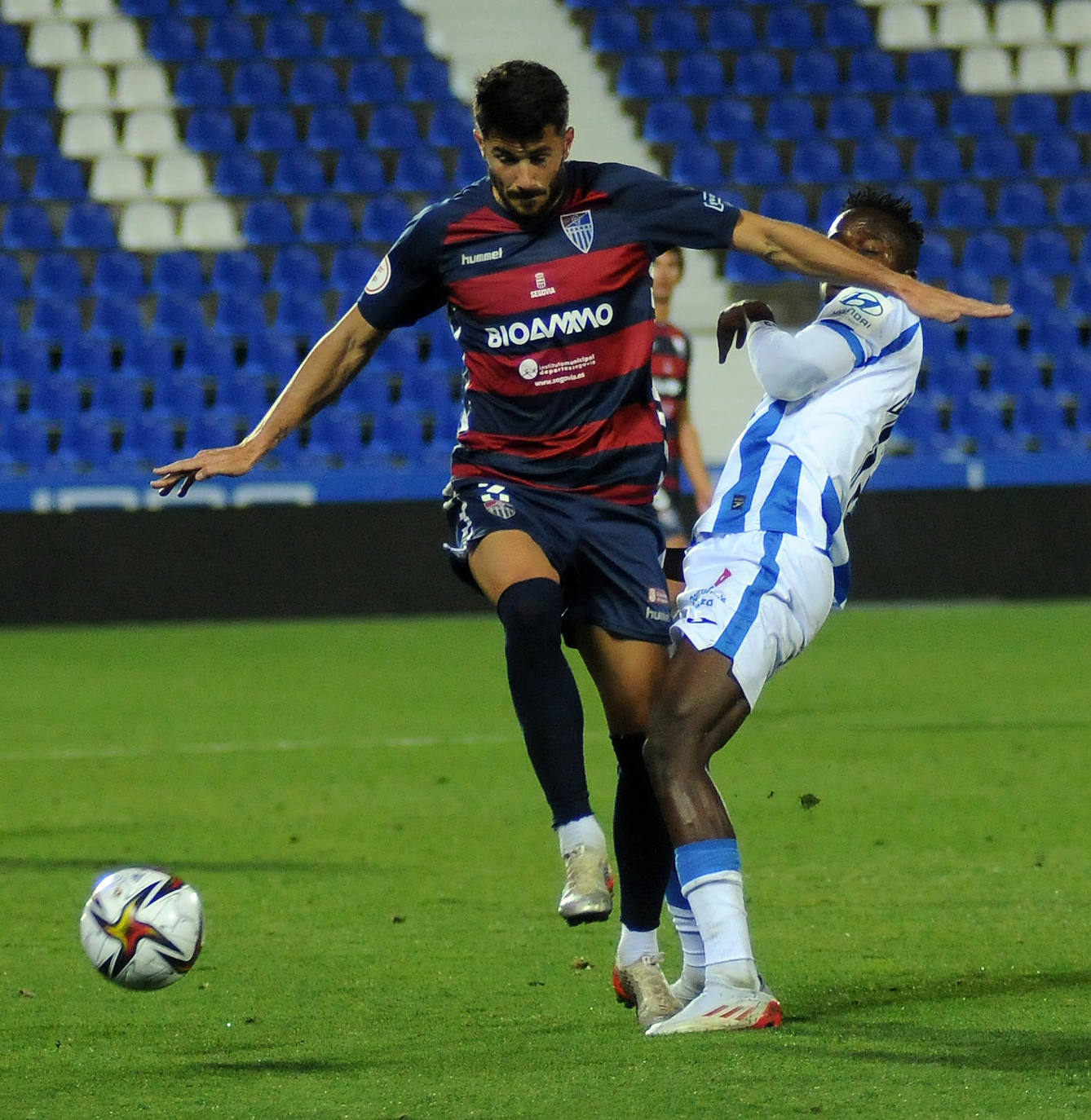 Derrota de la Gimástica en su visita al campo del Leganés. 