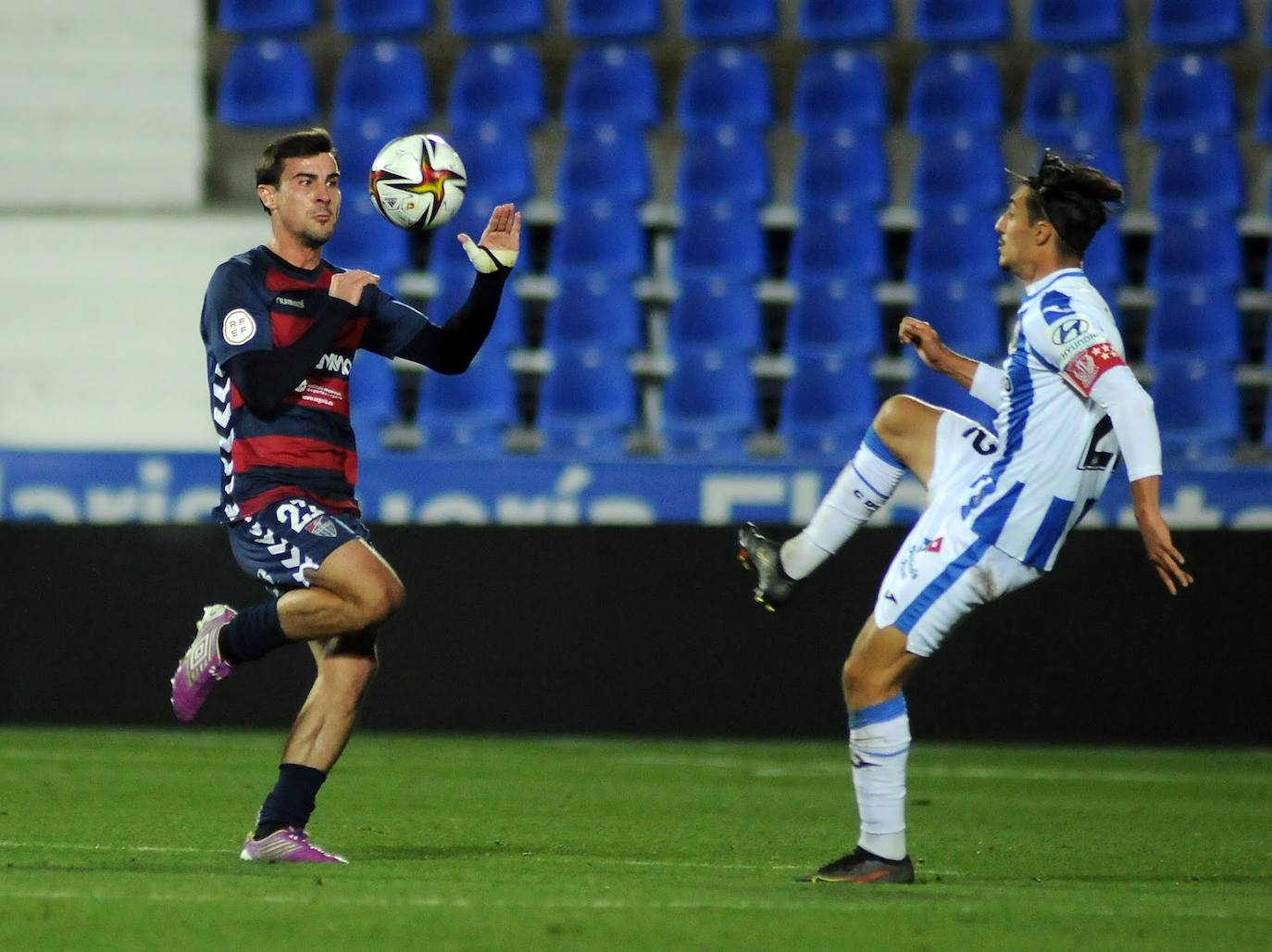 Derrota de la Gimástica en su visita al campo del Leganés. 
