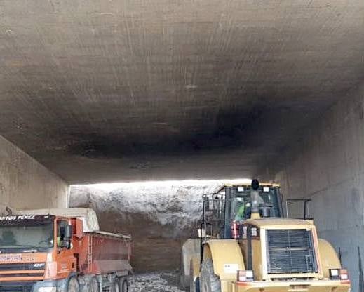 Fotos: Unidas las dos bocas del túnel de Andrómeda