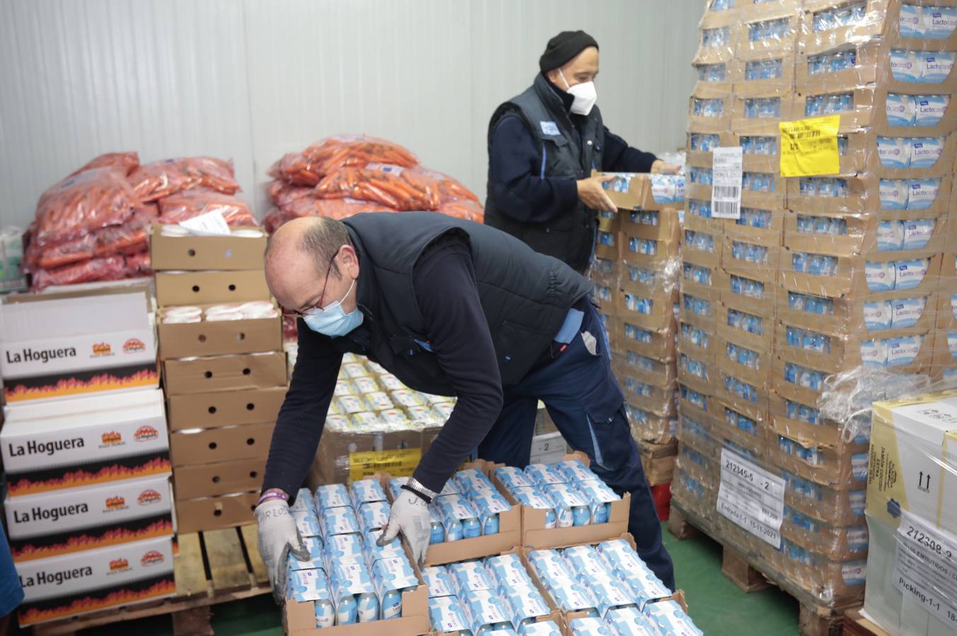 Fotos: El Banco de Alimentos de Valladolid se prepara para la &#039;gran recogida&#039;