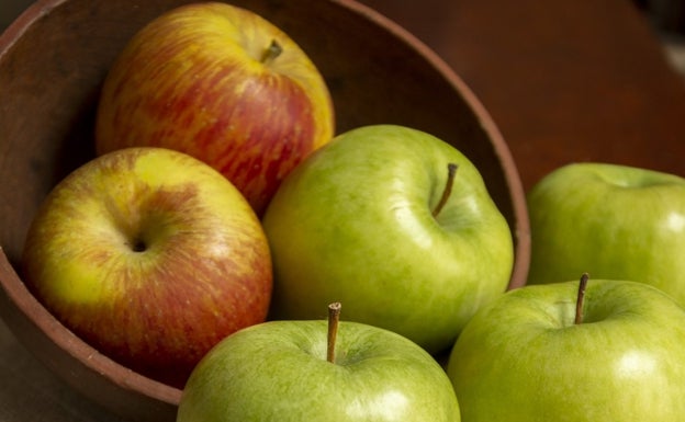 Manzana, tentadora y sabrosa