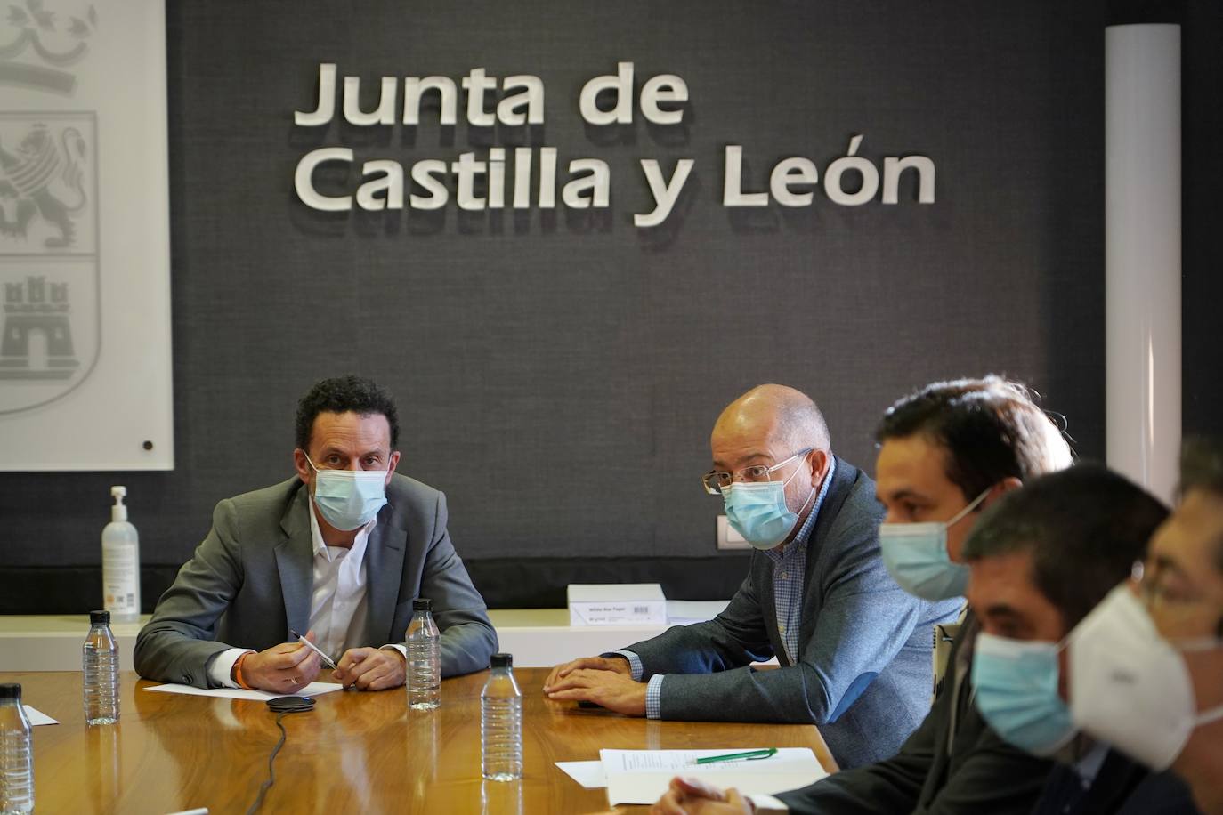 Edmundo Bal, junto a altos cargos de Ciudadanos en la Junta en su reunión en la Consejería de Transparencia. 