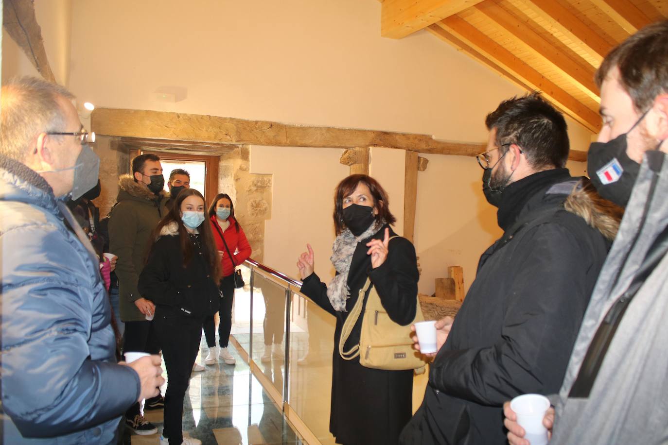 Fotos: Los coches clásicos despiertan admiración en el Cerrato