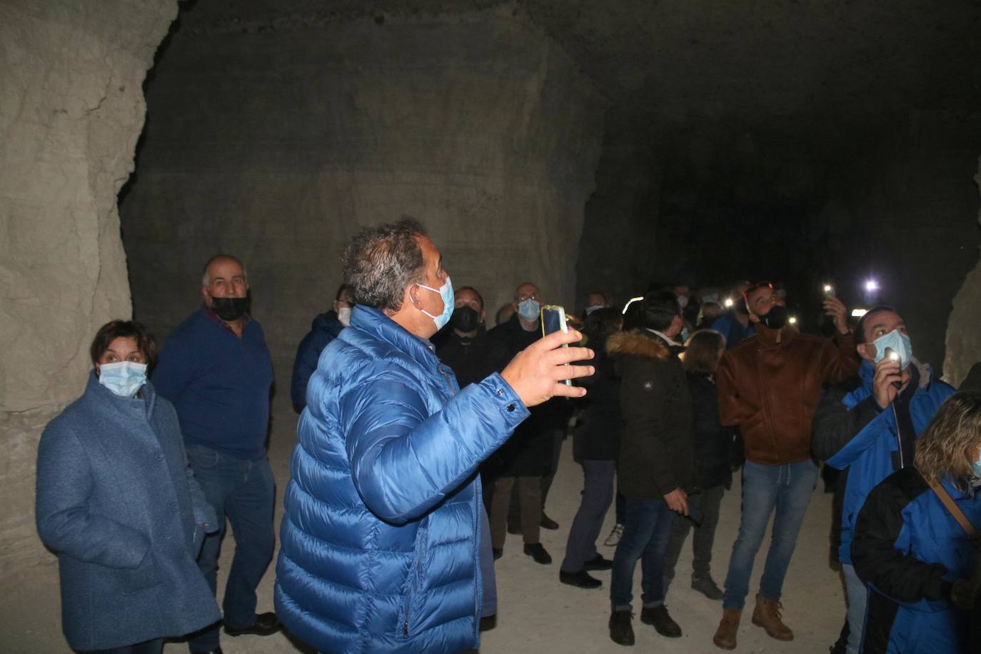 Fotos: Los coches clásicos despiertan admiración en el Cerrato