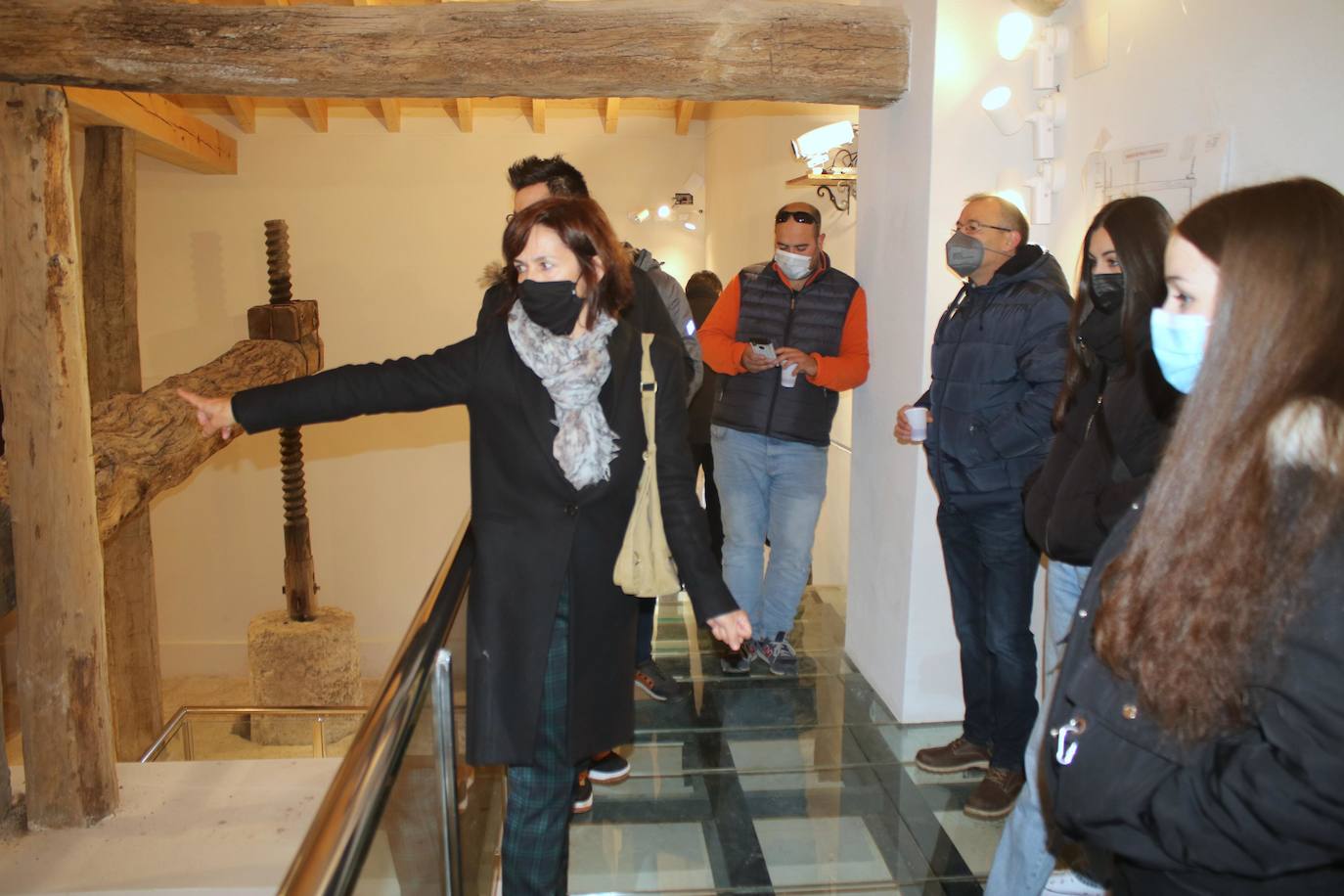 Fotos: Los coches clásicos despiertan admiración en el Cerrato