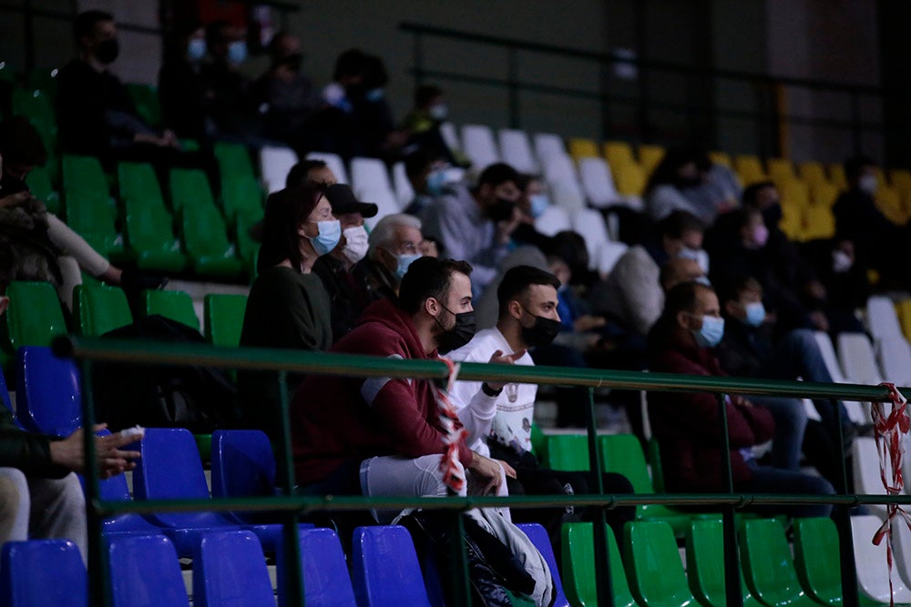 El Aquimisa vuelve a dejarse ir y Harrison Cleary acaba en el hospital (66-91)