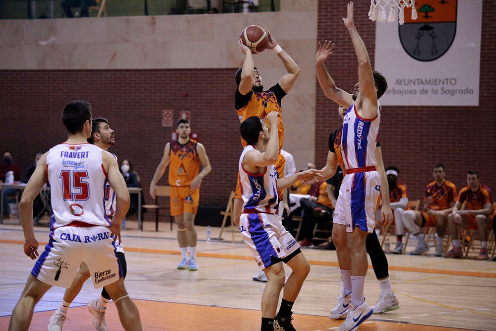 El Aquimisa vuelve a dejarse ir y Harrison Cleary acaba en el hospital (66-91)