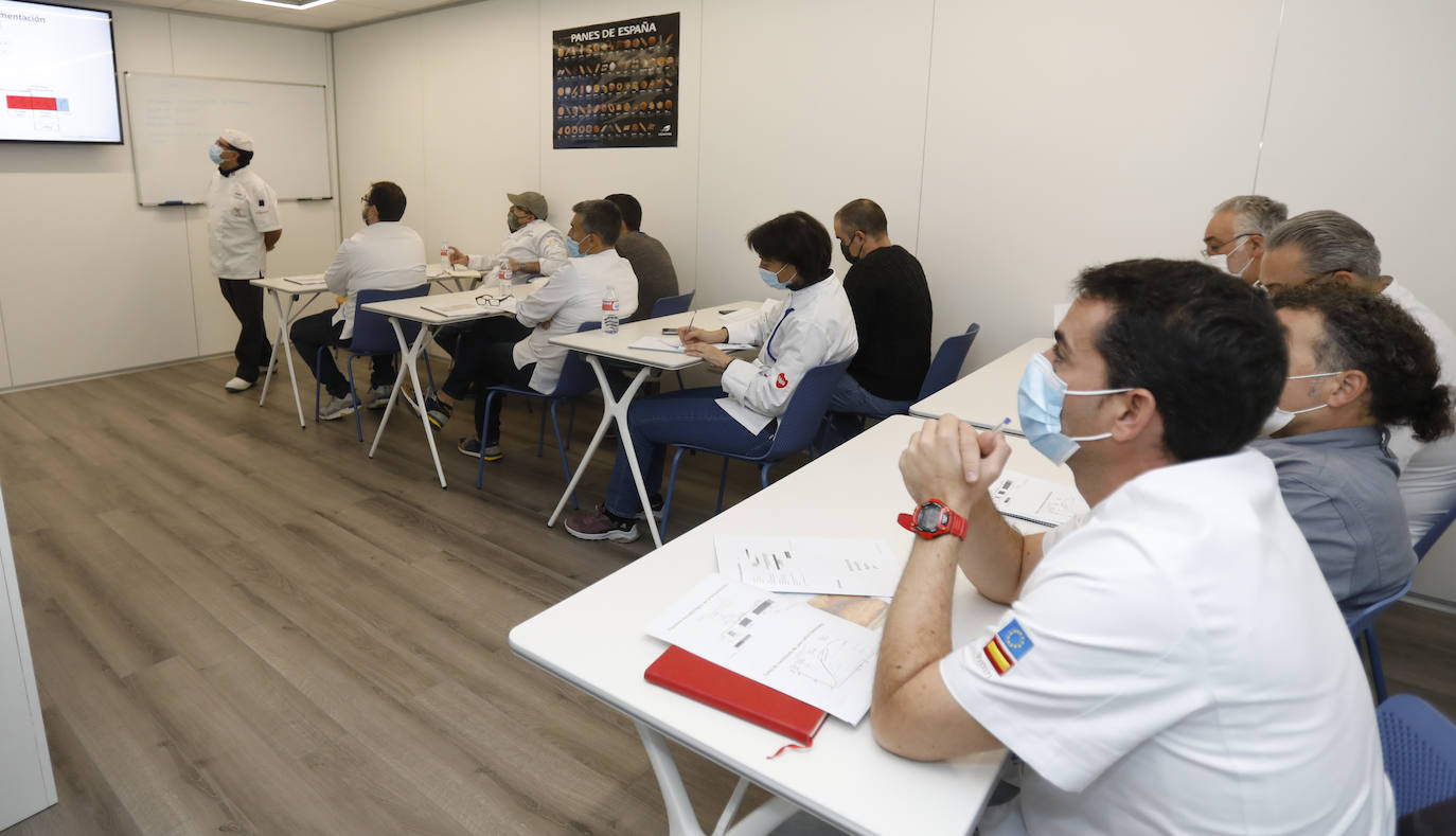 Fotos: Lecciones de la masa madre desde Suiza hasta Palencia