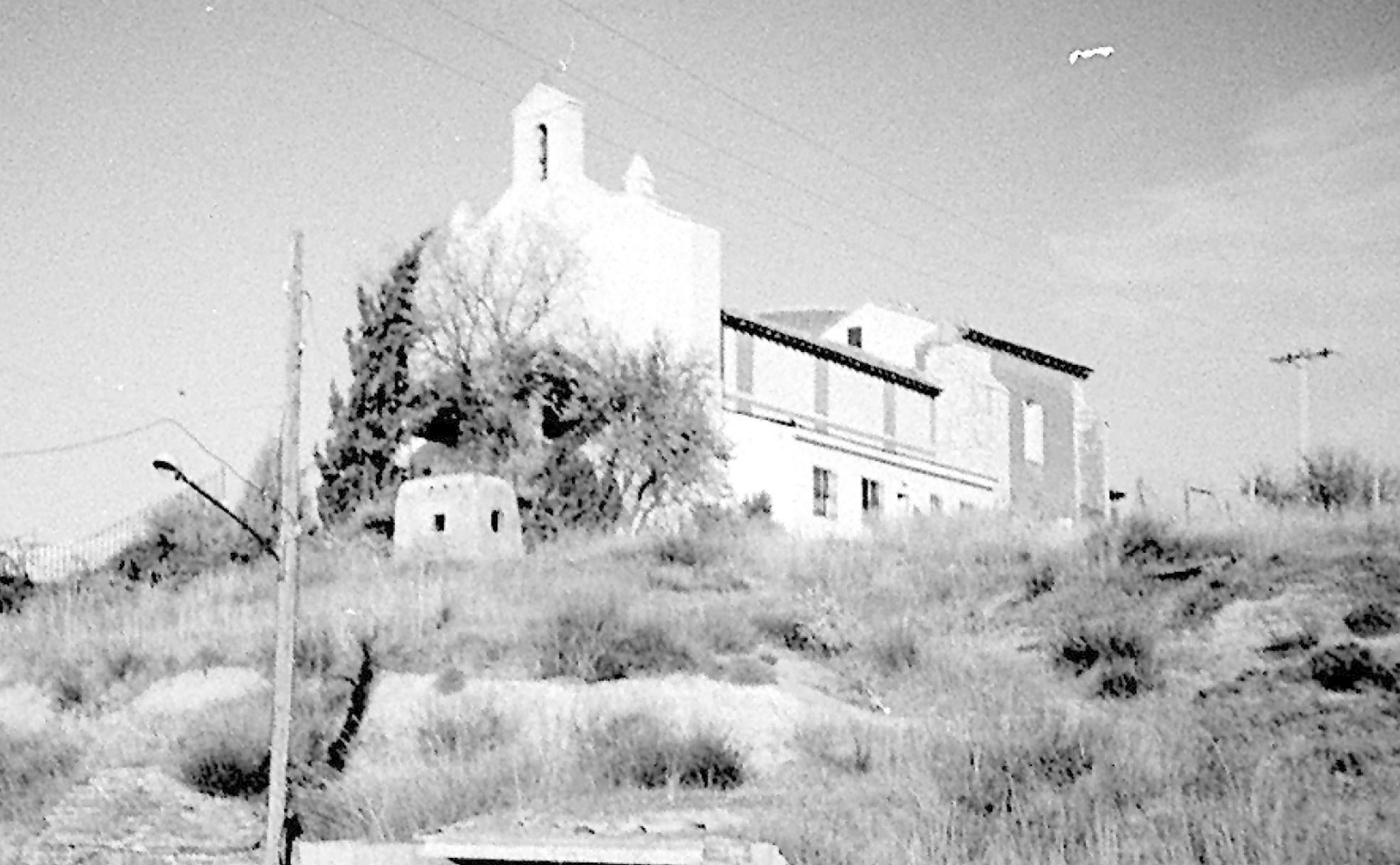 Entorno de la ermita de El Villar de Laguna de Duero.