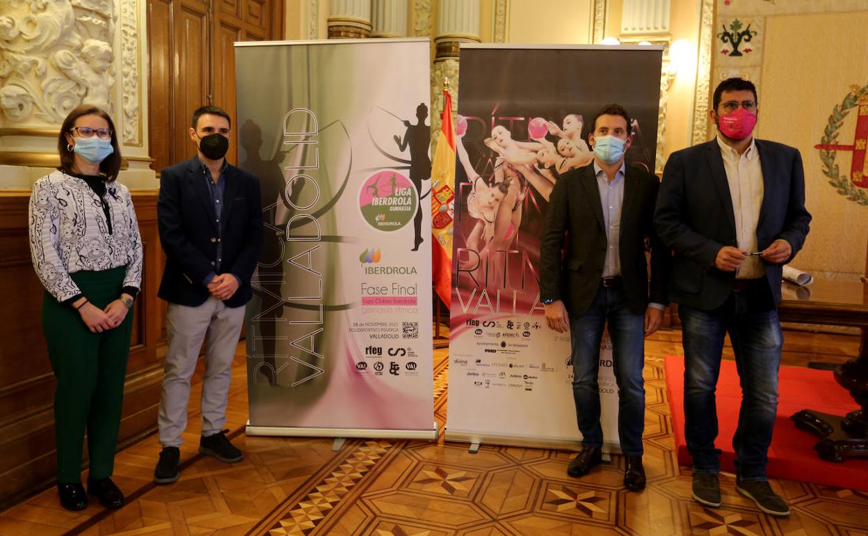 María Perrino, Óscar Herrero, Jesús Carballo y Alberto Bustos. 