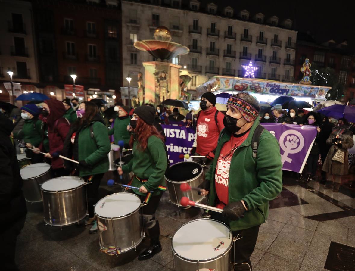 Fotos: Manifestación del Día Internacional contra la Violencia hacia las Mujeres en Valladolid