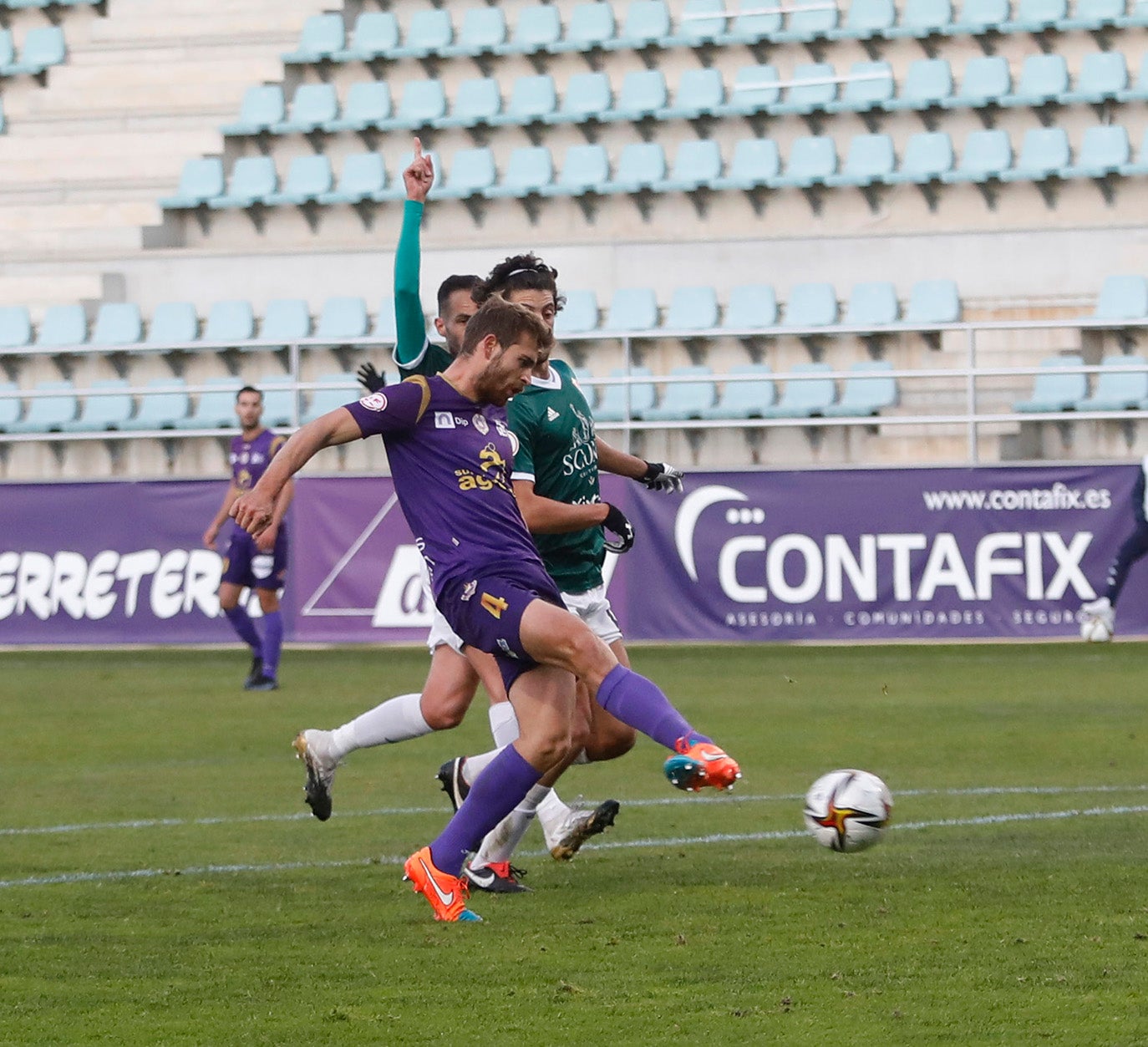 Palencia Cristo Atlético 3 - 0 UC Ceares