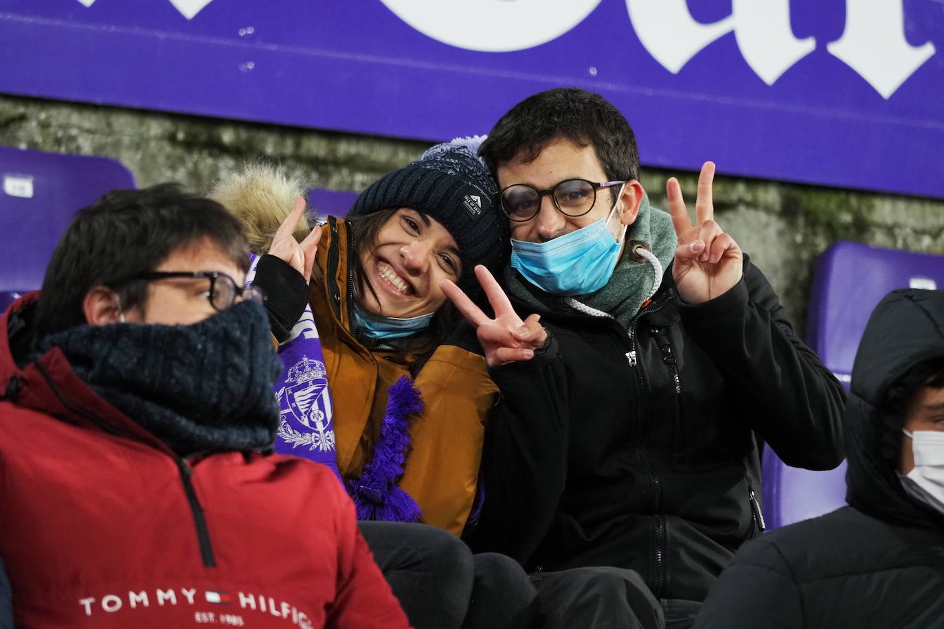 Fotos: Búscarte en la grada de Zorrilla (2/3)