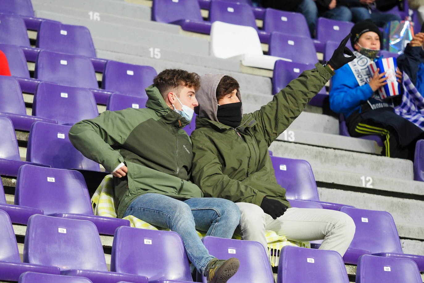 Fotos: Búscate en la grada de Zorrilla (3/3)