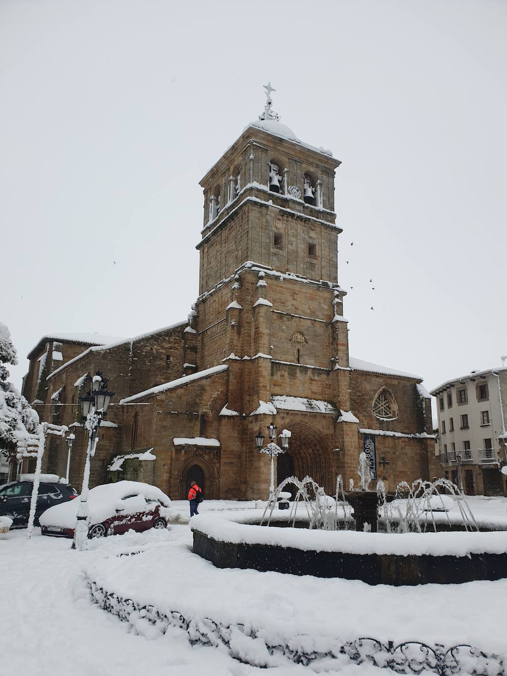 Fotos: Nieve acumulada en Aguilar de Campoo