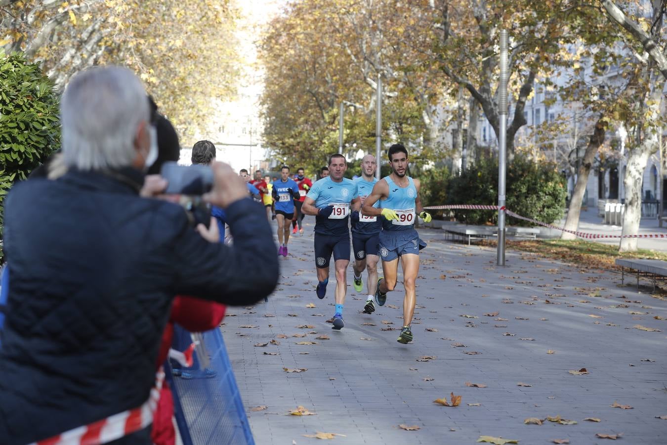 Fotos: V Carrera de Empresas de El Norte de Castilla (3/8)